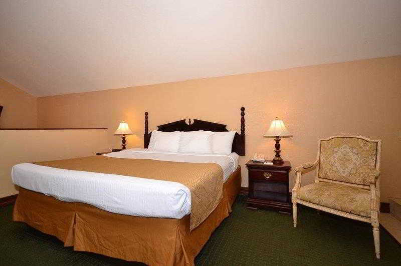 Quality Inn & Suites Carthage Zewnętrze zdjęcie